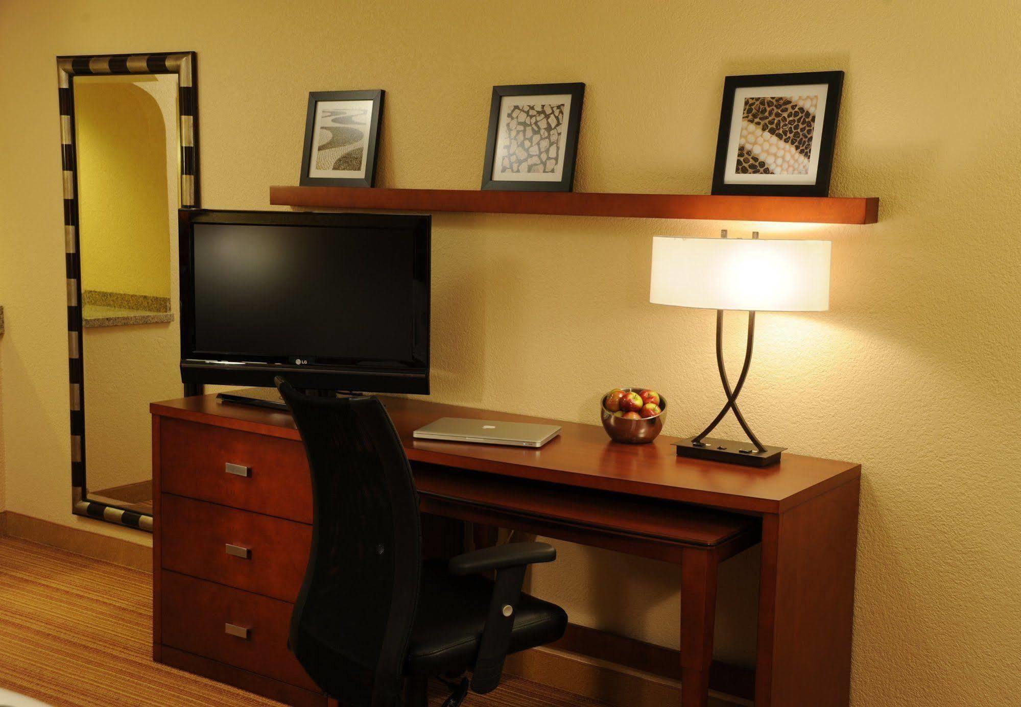 Fairfield Inn & Suites By Marriott Albany Airport מראה חיצוני תמונה
